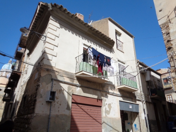 Garage in Vendita